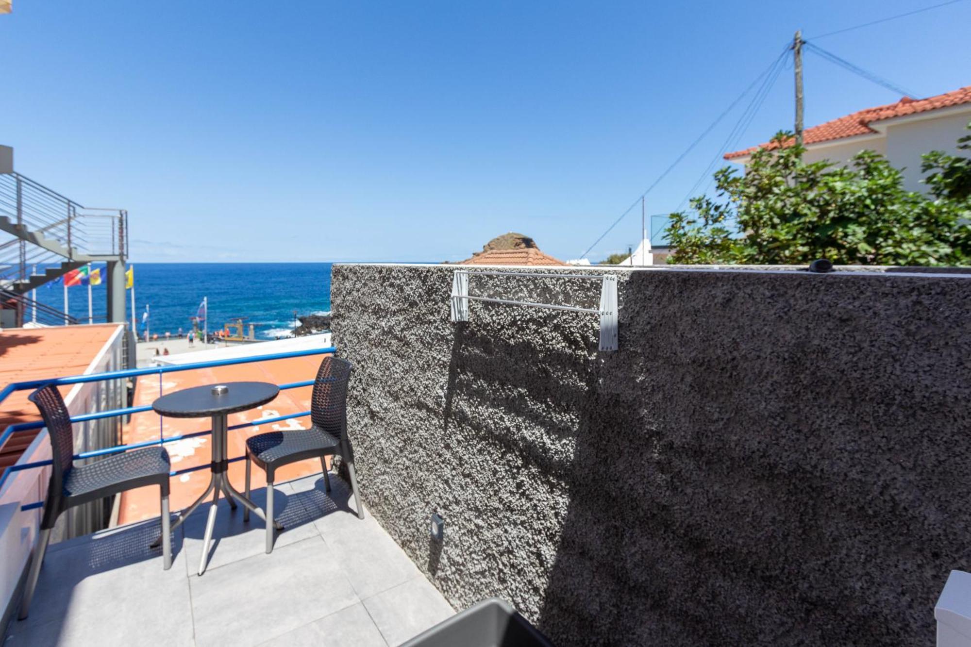 The Jolie - Apartments By The Ocean ポルト・モニス エクステリア 写真